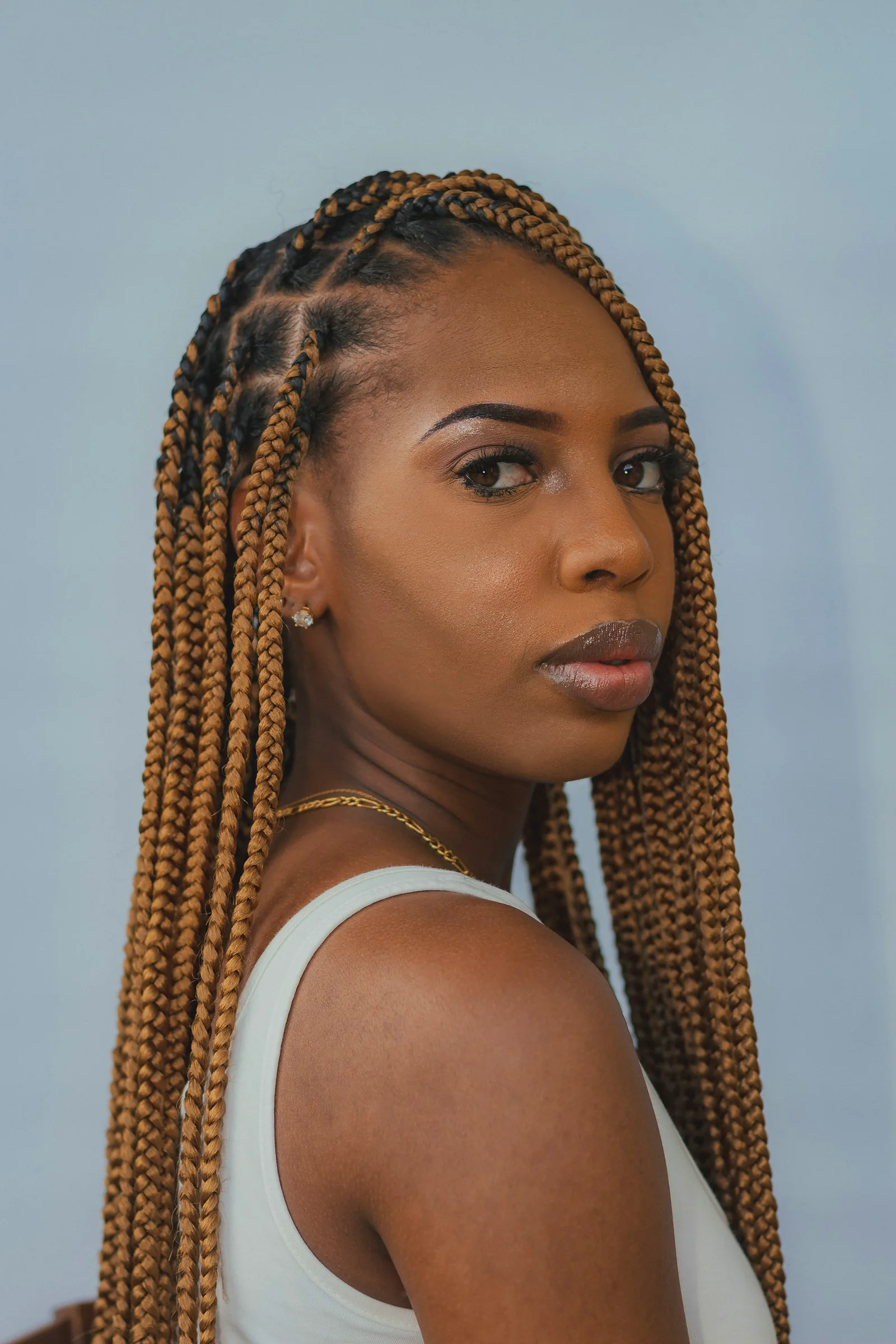 Long caramel knotless braids